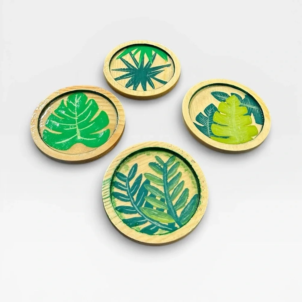 4 Handmade Leaf Patterned Coasters